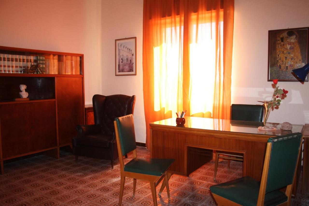Casa Vacanze Ramo 马扎拉德尔瓦洛 外观 照片